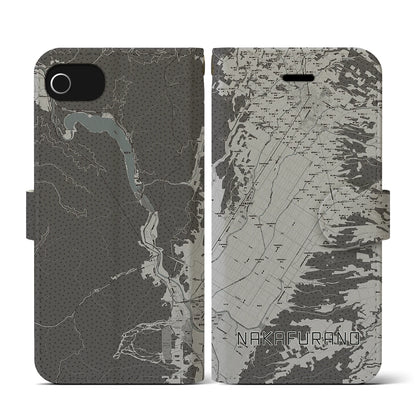 【中富良野（北海道）】地図柄iPhoneケース（手帳タイプ）モノトーン・iPhone SE（第3 / 第2世代） / 8 / 7 / 6s / 6 用