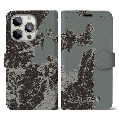 【七尾（石川県）】地図柄iPhoneケース（手帳タイプ）モノトーン・iPhone 15 Pro 用