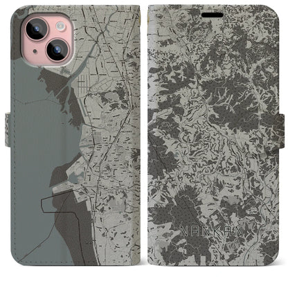 【南関（熊本県）】地図柄iPhoneケース（手帳タイプ）モノトーン・iPhone 15 Plus 用