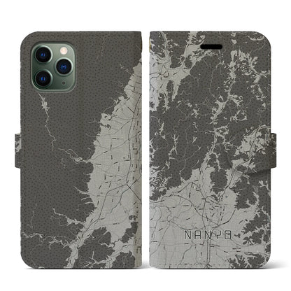 【南陽（山形県）】地図柄iPhoneケース（手帳タイプ）モノトーン・iPhone 11 Pro 用