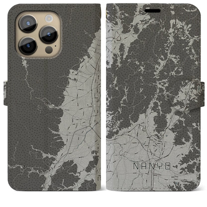 【南陽（山形県）】地図柄iPhoneケース（手帳タイプ）モノトーン・iPhone 14 Pro Max 用