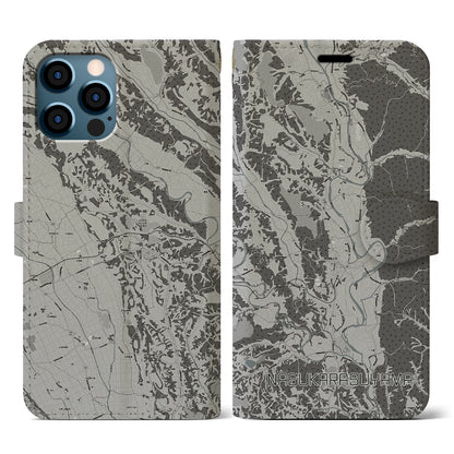 【那須烏山（栃木県）】地図柄iPhoneケース（手帳タイプ）モノトーン・iPhone 12 / 12 Pro 用