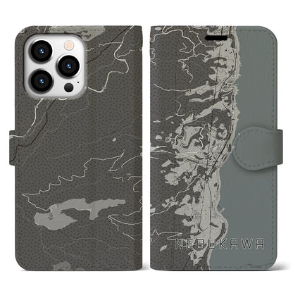 【根府川（神奈川県）】地図柄iPhoneケース（手帳タイプ）モノトーン・iPhone 13 Pro 用