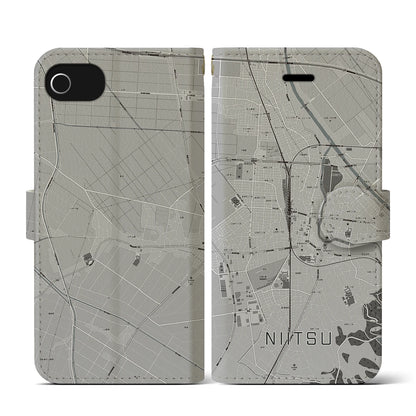 【新津（新潟県）】地図柄iPhoneケース（手帳タイプ）モノトーン・iPhone SE（第3 / 第2世代） / 8 / 7 / 6s / 6 用