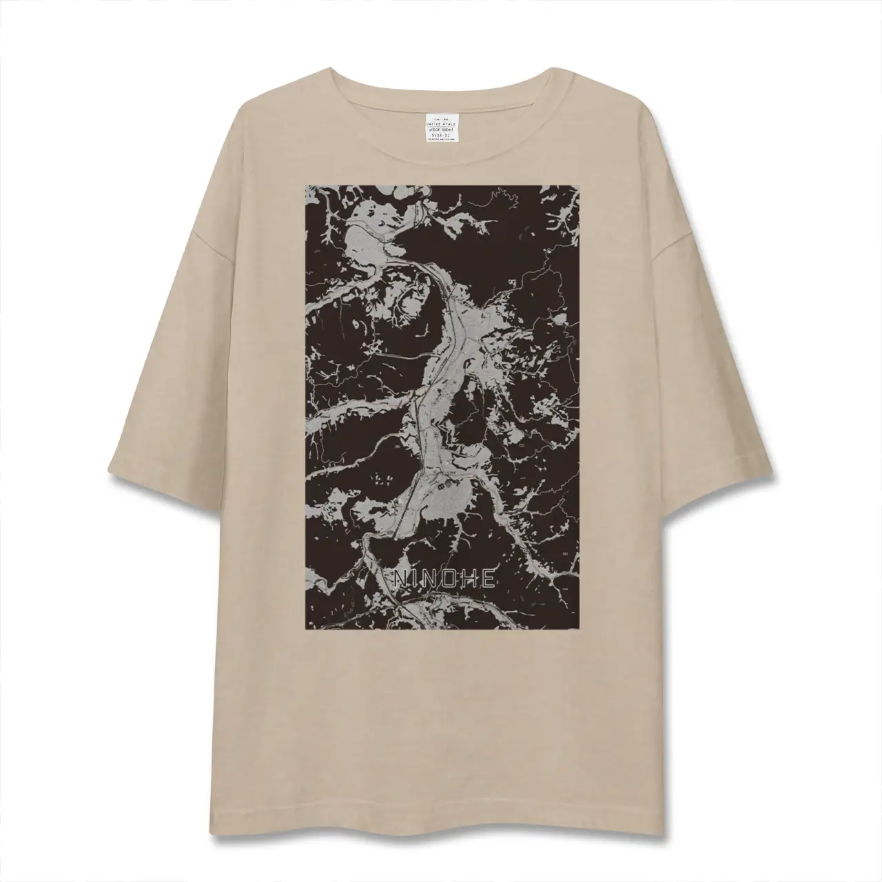 【二戸（岩手県）】地図柄ビッグシルエットTシャツ