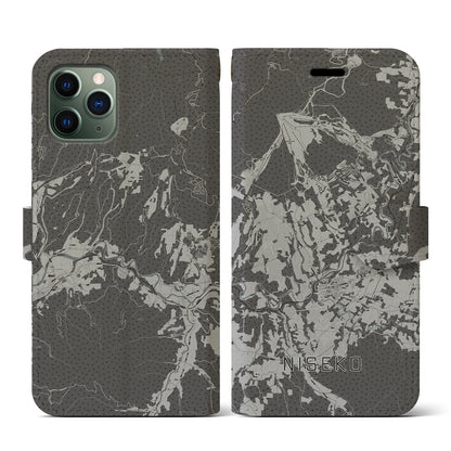 【ニセコ（北海道）】地図柄iPhoneケース（手帳タイプ）モノトーン・iPhone 11 Pro 用