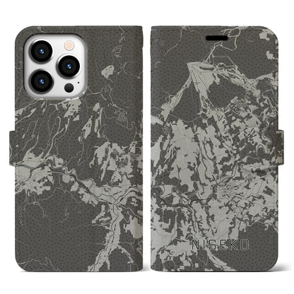 【ニセコ（北海道）】地図柄iPhoneケース（手帳タイプ）モノトーン・iPhone 13 Pro 用
