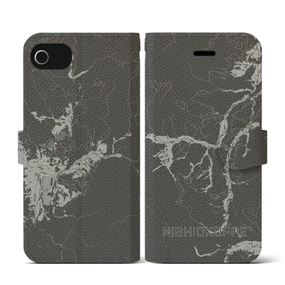 【西興部（北海道）】地図柄iPhoneケース（手帳タイプ）モノトーン・iPhone SE（第3 / 第2世代） / 8 / 7 / 6s / 6 用