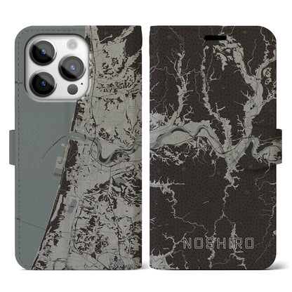 【能代（秋田県）】地図柄iPhoneケース（手帳タイプ）モノトーン・iPhone 14 Pro 用