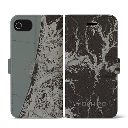 【能代（秋田県）】地図柄iPhoneケース（手帳タイプ）モノトーン・iPhone SE（第3 / 第2世代） / 8 / 7 / 6s / 6 用