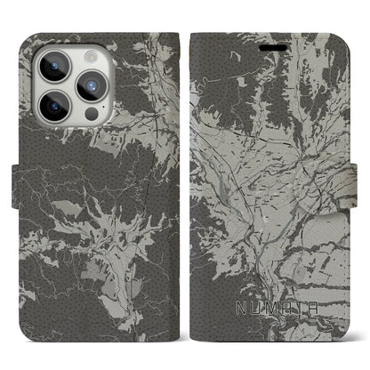 【沼田（群馬県）】地図柄iPhoneケース（手帳タイプ）モノトーン・iPhone 15 Pro 用