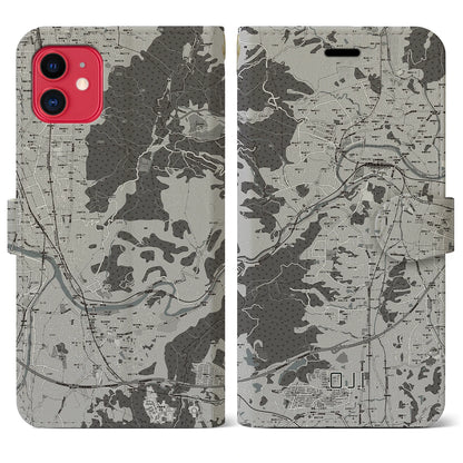 【王寺（奈良県）】地図柄iPhoneケース（手帳タイプ）モノトーン・iPhone 11 用
