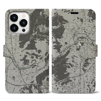 【王寺（奈良県）】地図柄iPhoneケース（手帳タイプ）モノトーン・iPhone 13 Pro 用