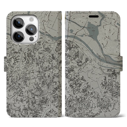 【小見川（千葉県）】地図柄iPhoneケース（手帳タイプ）モノトーン・iPhone 14 Pro 用