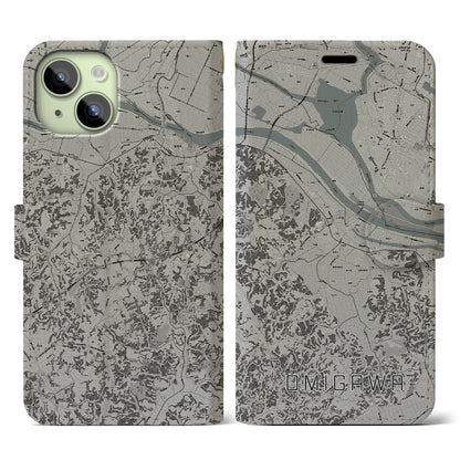 【小見川（千葉県）】地図柄iPhoneケース（手帳タイプ）モノトーン・iPhone 15 用