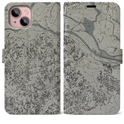 【小見川（千葉県）】地図柄iPhoneケース（手帳タイプ）モノトーン・iPhone 15 Plus 用