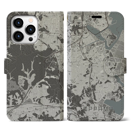 【追浜（神奈川県）】地図柄iPhoneケース（手帳タイプ）モノトーン・iPhone 13 Pro 用