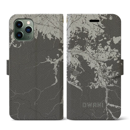 【大鰐（青森県）】地図柄iPhoneケース（手帳タイプ）モノトーン・iPhone 11 Pro 用