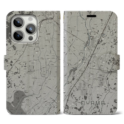 【小山（栃木県）】地図柄iPhoneケース（手帳タイプ）モノトーン・iPhone 15 Pro 用