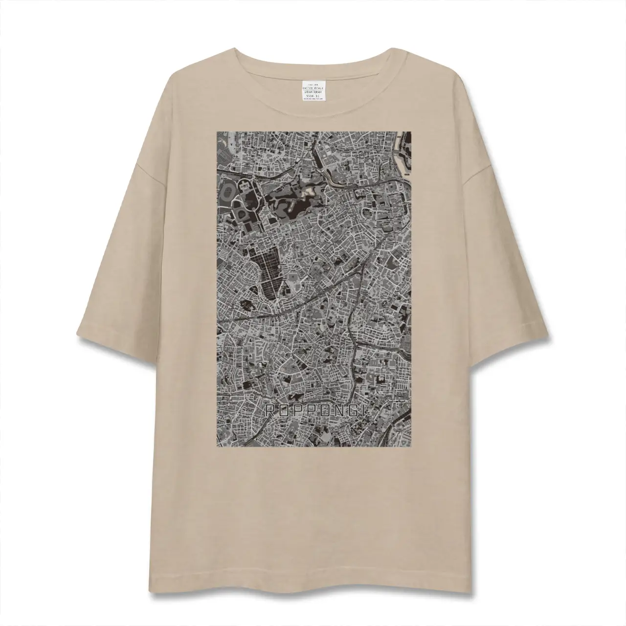 【六本木（東京都）】地図柄ビッグシルエットTシャツ