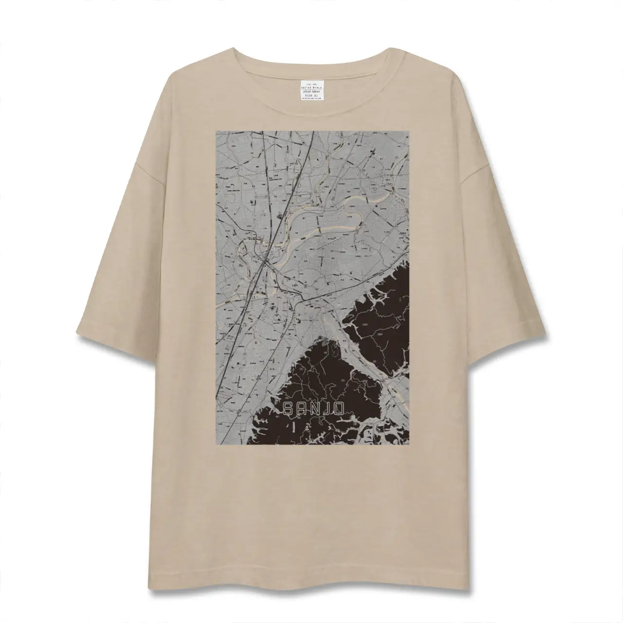【三条（新潟県）（新潟県）】地図柄ビッグシルエットTシャツ