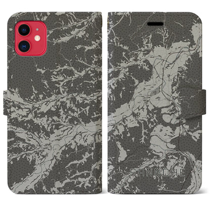 【三戸（青森県）】地図柄iPhoneケース（手帳タイプ）モノトーン・iPhone 11 用