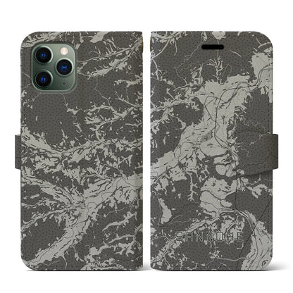 【三戸（青森県）】地図柄iPhoneケース（手帳タイプ）モノトーン・iPhone 11 Pro 用