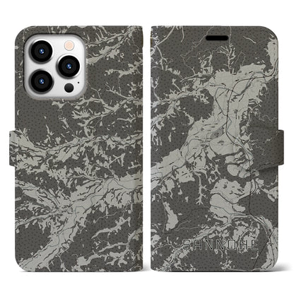 【三戸（青森県）】地図柄iPhoneケース（手帳タイプ）モノトーン・iPhone 13 Pro 用