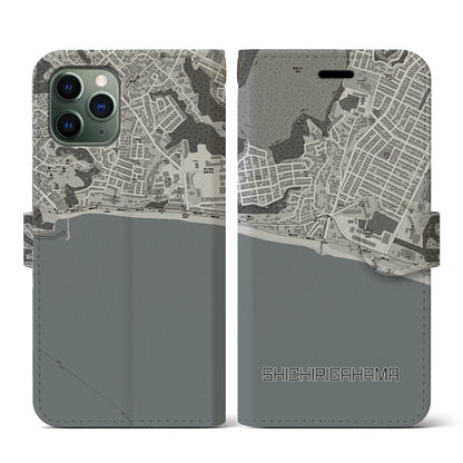 【七里ヶ浜（神奈川県）】地図柄iPhoneケース（手帳タイプ）モノトーン・iPhone 11 Pro 用