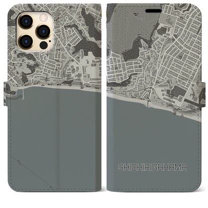 【七里ヶ浜（神奈川県）】地図柄iPhoneケース（手帳タイプ）モノトーン・iPhone 12 Pro Max 用