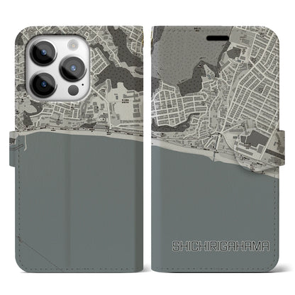 【七里ヶ浜（神奈川県）】地図柄iPhoneケース（手帳タイプ）モノトーン・iPhone 14 Pro 用