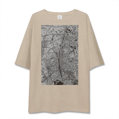 【新大久保（東京都）】地図柄ビッグシルエットTシャツ