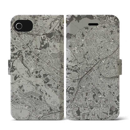 【新百合ヶ丘（神奈川県）】地図柄iPhoneケース（手帳タイプ）モノトーン・iPhone SE（第3 / 第2世代） / 8 / 7 / 6s / 6 用