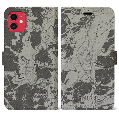 【新庄（山形県）】地図柄iPhoneケース（手帳タイプ）モノトーン・iPhone 11 用