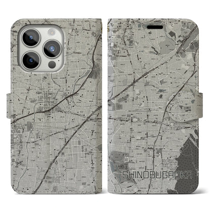 【忍ケ丘（大阪府）】地図柄iPhoneケース（手帳タイプ）モノトーン・iPhone 15 Pro 用