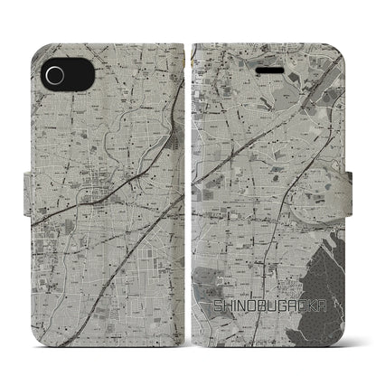 【忍ケ丘（大阪府）】地図柄iPhoneケース（手帳タイプ）モノトーン・iPhone SE（第3 / 第2世代） / 8 / 7 / 6s / 6 用