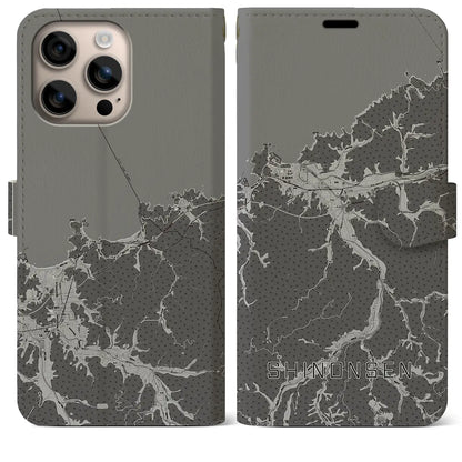 【新温泉（兵庫県）】地図柄iPhoneケース（手帳タイプ）モノトーン・iPhone 16 Plus 用