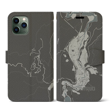 【白川郷（岐阜県）】地図柄iPhoneケース（手帳タイプ）モノトーン・iPhone 11 Pro 用