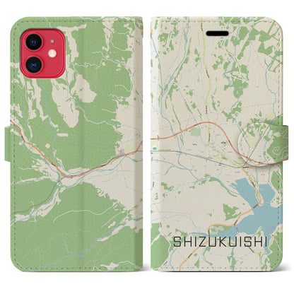 【雫石（岩手県）】地図柄iPhoneケース（手帳タイプ）ナチュラル・iPhone 11 用