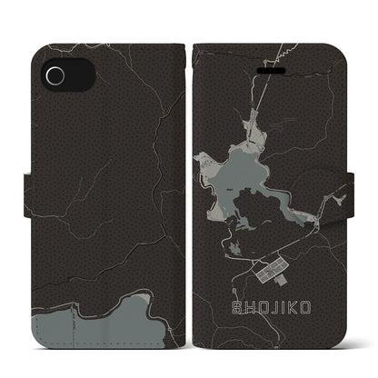【精進湖（山梨県）】地図柄iPhoneケース（手帳タイプ）モノトーン・iPhone SE（第3 / 第2世代） / 8 / 7 / 6s / 6 用