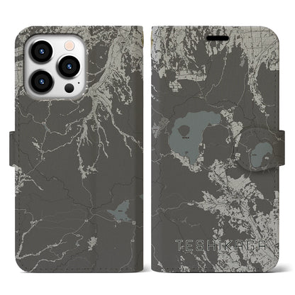 【弟子屈（北海道）】地図柄iPhoneケース（手帳タイプ）モノトーン・iPhone 13 Pro 用