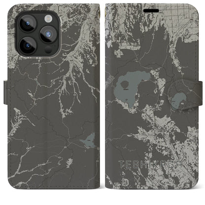 【弟子屈（北海道）】地図柄iPhoneケース（手帳タイプ）モノトーン・iPhone 15 Pro Max 用