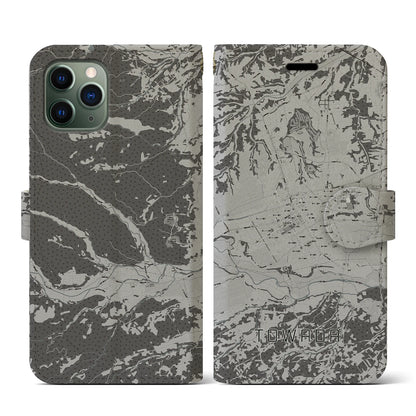【十和田（青森県）】地図柄iPhoneケース（手帳タイプ）モノトーン・iPhone 11 Pro 用