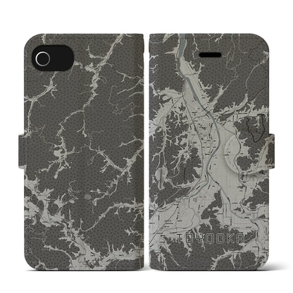 【豊岡（兵庫県）】地図柄iPhoneケース（手帳タイプ）モノトーン・iPhone SE（第3 / 第2世代） / 8 / 7 / 6s / 6 用