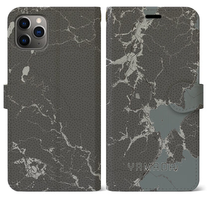 【山田（岩手県）】地図柄iPhoneケース（手帳タイプ）モノトーン・iPhone 11 Pro Max 用