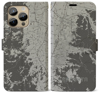 【山形（山形県）】地図柄iPhoneケース（手帳タイプ）モノトーン・iPhone 14 Pro Max 用
