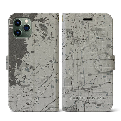 【大和郡山（奈良県）】地図柄iPhoneケース（手帳タイプ）モノトーン・iPhone 11 Pro 用