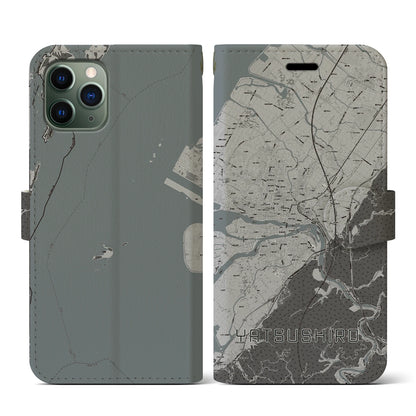 【八代（熊本県）】地図柄iPhoneケース（手帳タイプ）モノトーン・iPhone 11 Pro 用