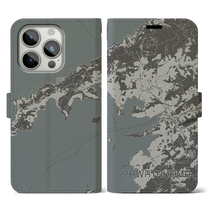 【八幡浜（愛媛県）】地図柄iPhoneケース（手帳タイプ）モノトーン・iPhone 15 Pro 用