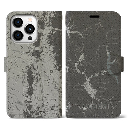 【夕張（北海道）】地図柄iPhoneケース（手帳タイプ）モノトーン・iPhone 13 Pro 用